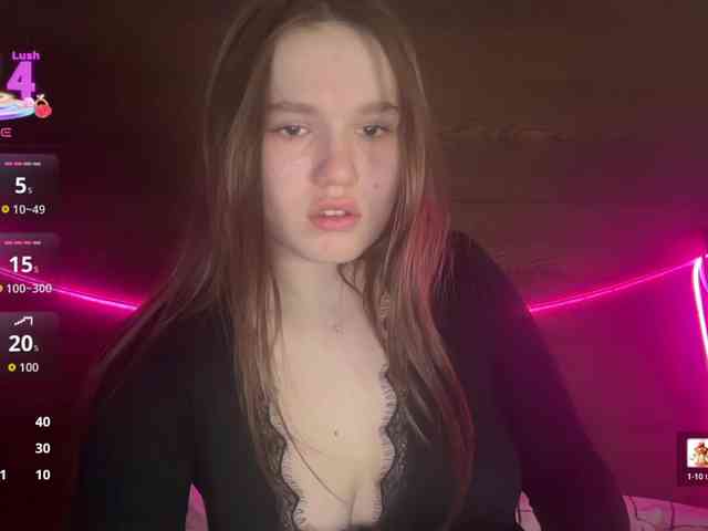 titsDestroy2007 webcam