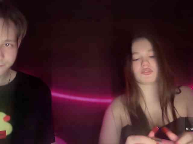 titsDestroy2007 webcam