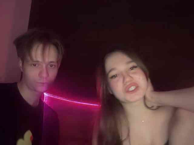 titsDestroy2007 webcam