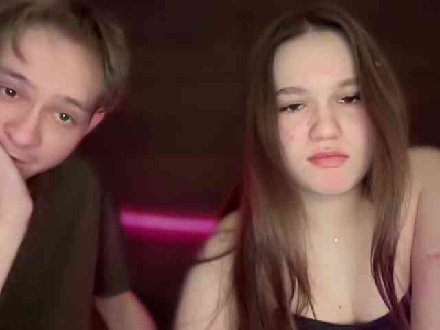 titsDestroy2007 webcam