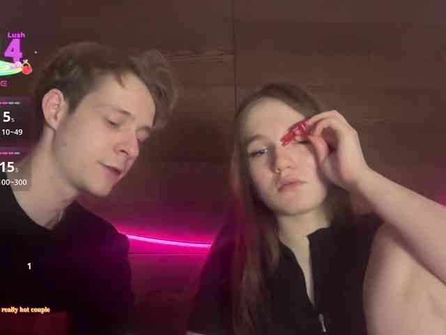 titsDestroy2007 webcam