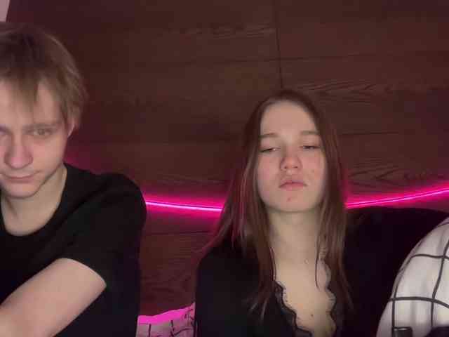 titsDestroy2007 webcam