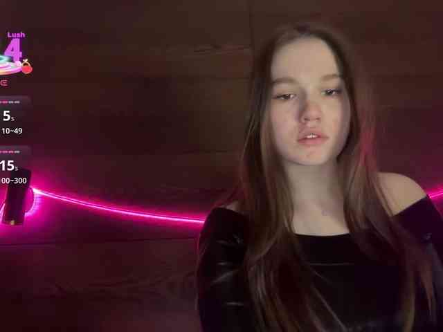 titsDestroy2007 webcam