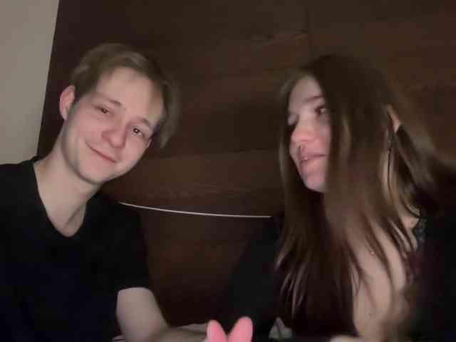 titsDestroy2007 webcam