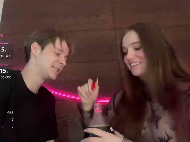 titsDestroy2007 webcam