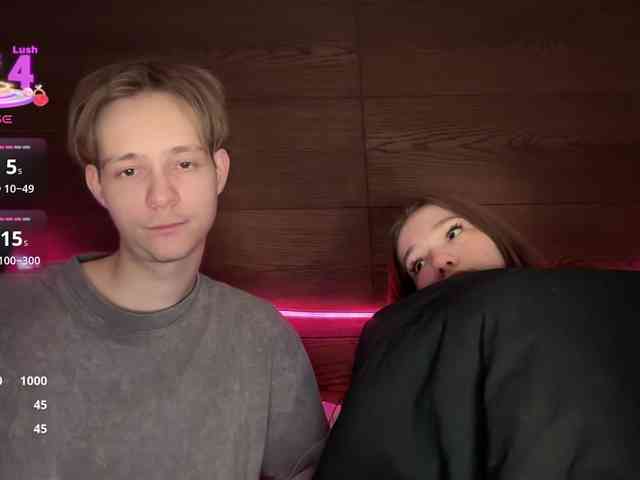 titsDestroy2007 webcam