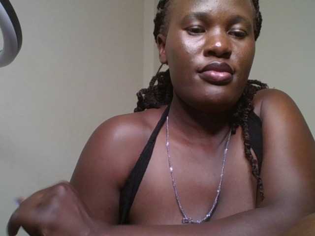 luckybitch's BongaCams show and profile