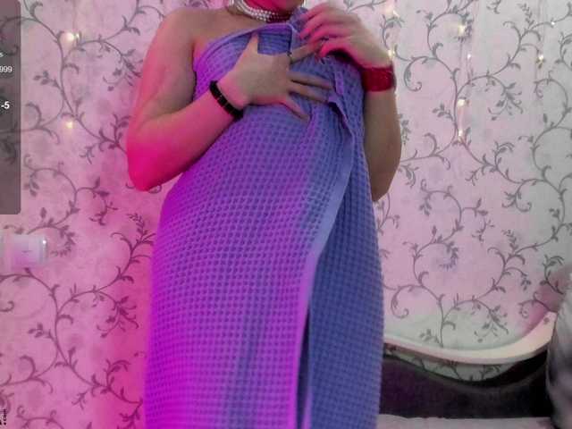 yesbody's BongaCams show and profile