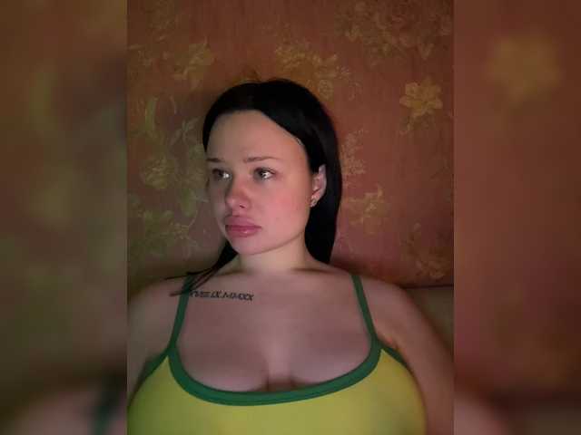 RedTobacco's BongaCams show and profile