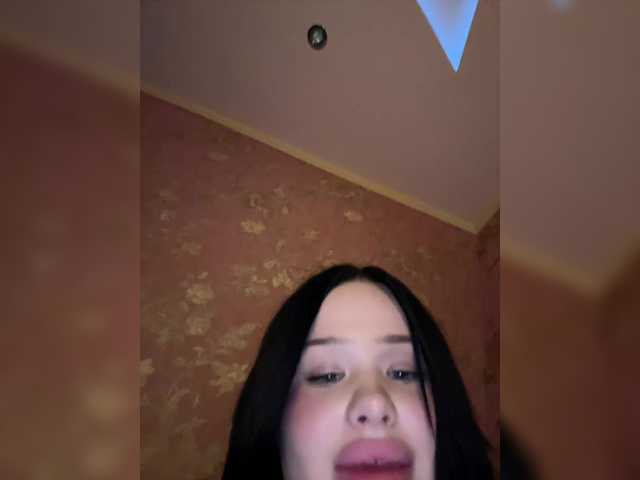 RedTobacco's BongaCams show and profile