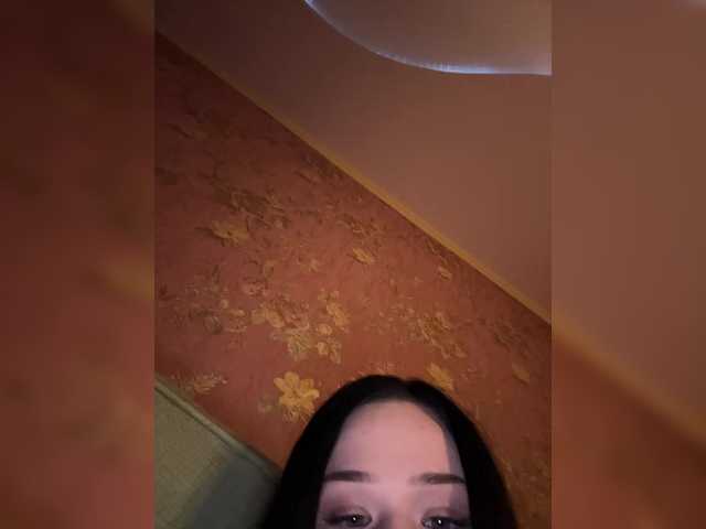 RedTobacco's BongaCams show and profile