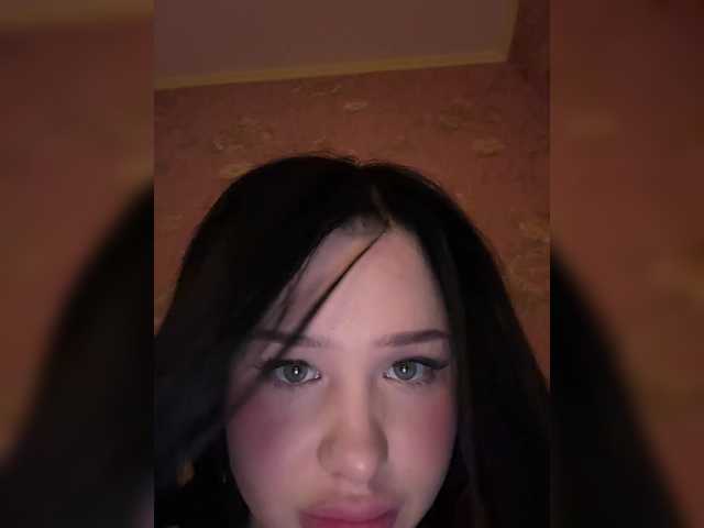 RedTobacco's BongaCams show and profile