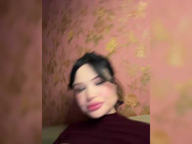 RedTobacco's BongaCams show and profile