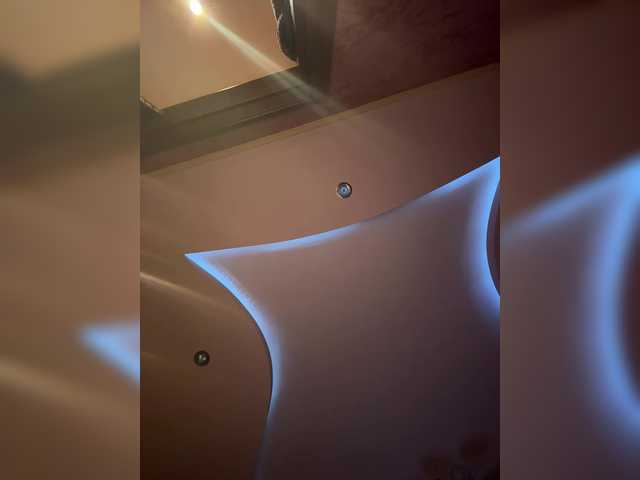 RedTobacco's BongaCams show and profile