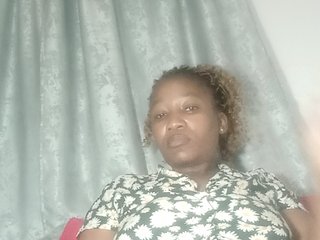 NikkiBea2x Porn Show