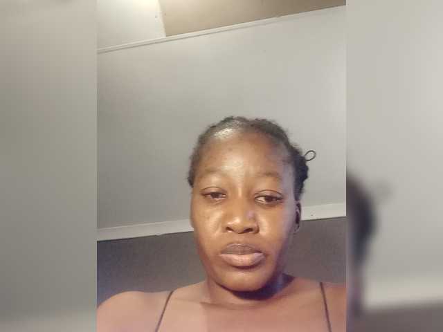 NikkiBea2x — bongacams