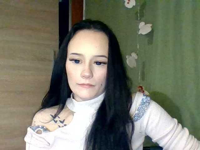 NinaFlirt's BongaCams show and profile