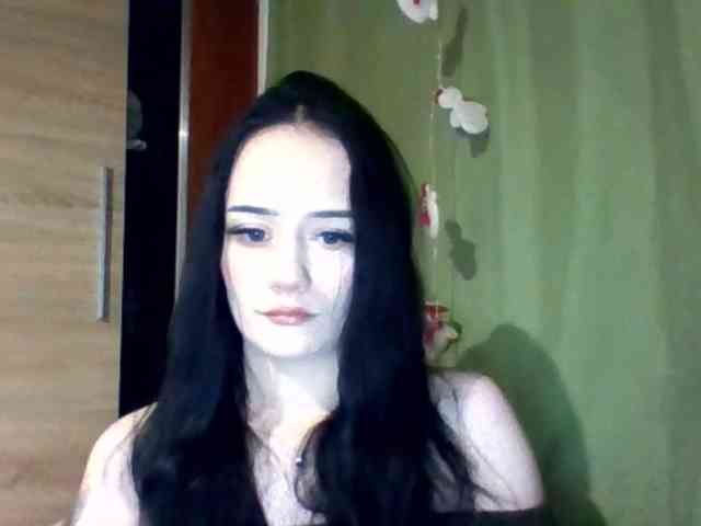 NinaFlirt webcam