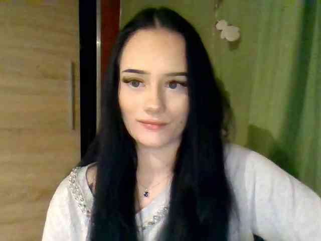 NinaFlirt webcam