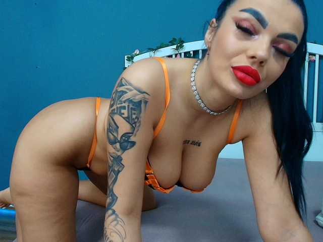 NikkyStyle's BongaCams show and profile