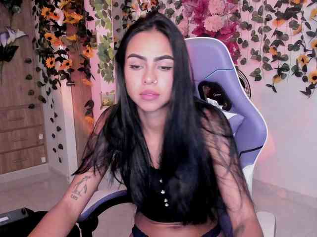 Cata69 Live Webcam on BongaCams