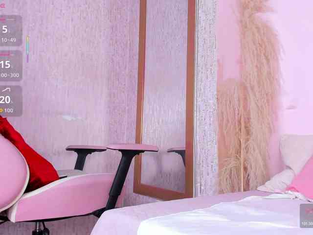 kyliieJaakson webcam