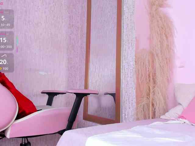 kyliieJaakson webcam