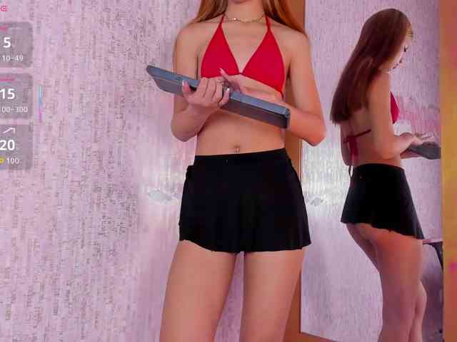 kyliieJaakson webcam