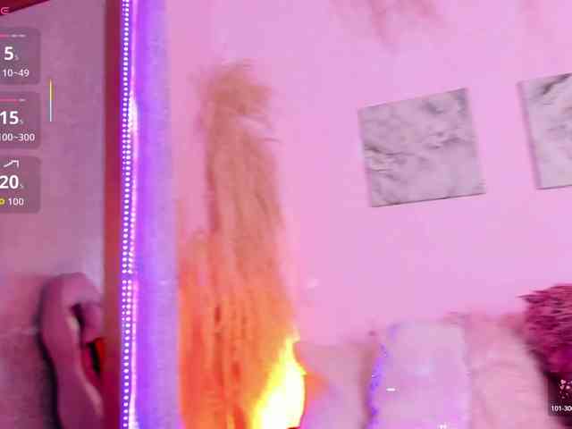 kyliieJaakson webcam