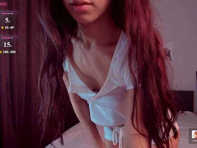 mooniejin's BongaCams show and profile