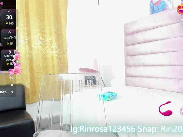 Ririblonde webcam