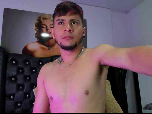 vaalentiino vaalentiino