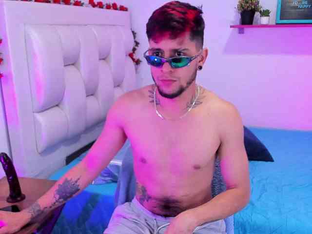 vaalentiino vaalentiino