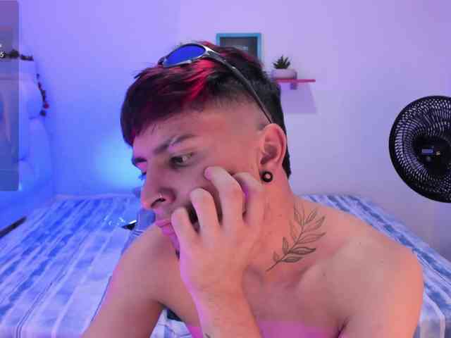 vaalentiino vaalentiino