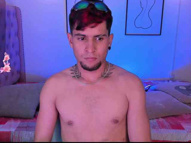 vaalentiino vaalentiino