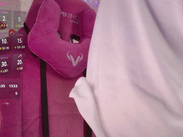 Darinek0's BongaCams show and profile