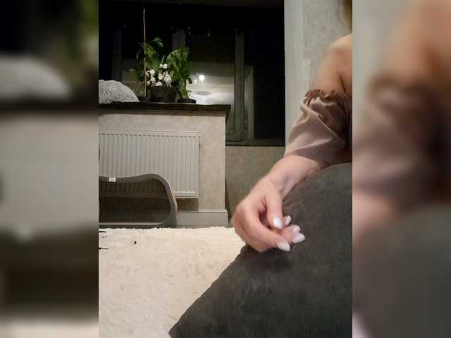 Kimylika's BongaCams show and profile