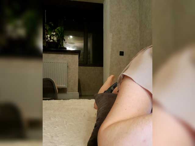 Kimylika's BongaCams show and profile