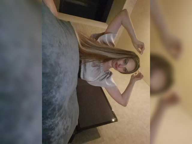 Kimylika – webcam model profile photo