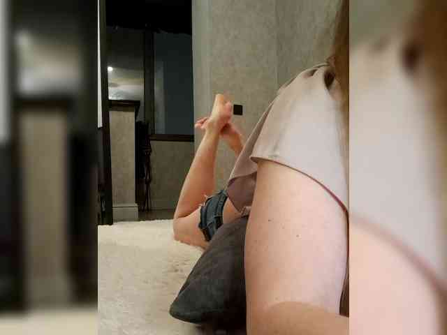 Kimylika Live Webcam on BongaCams