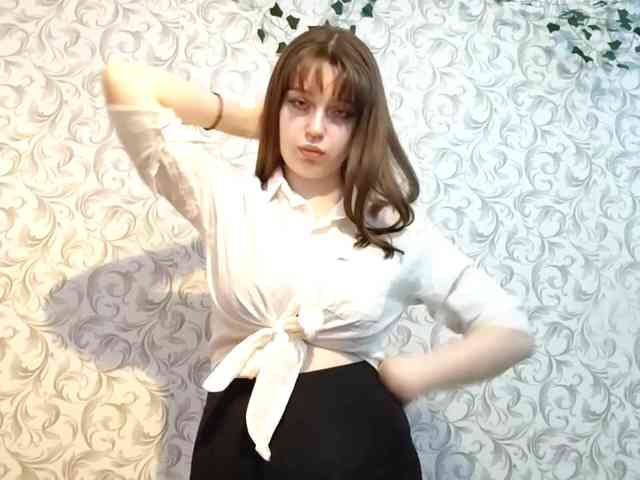 CreolaLaughman webcam