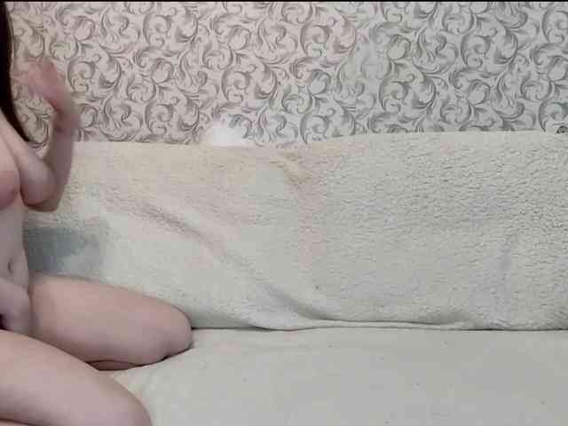 CreolaLaughman webcam