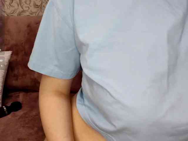 CreolaLaughman webcam