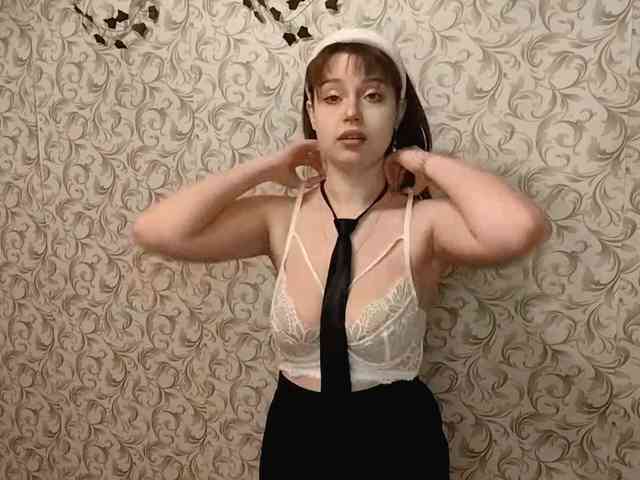 CreolaLaughman webcam