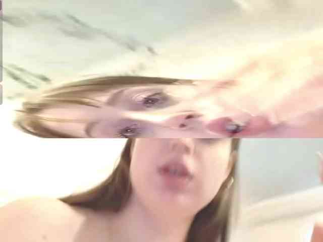 CreolaLaughman webcam