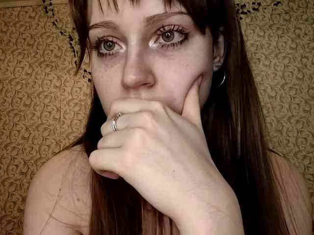 CreolaLaughman webcam