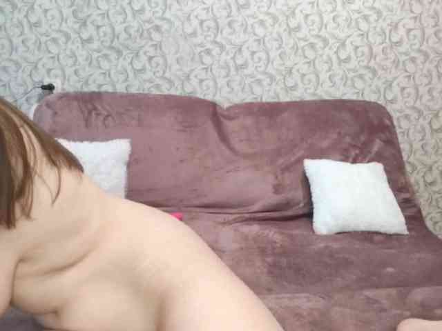 CreolaLaughman webcam