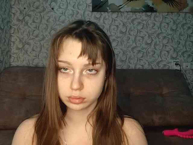 CreolaLaughman webcam