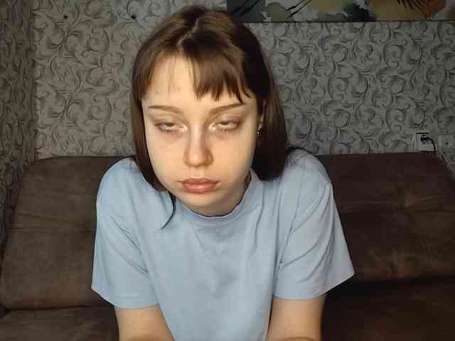 CreolaLaughman webcam