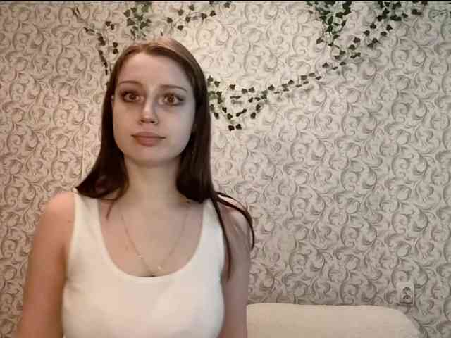 CreolaLaughman webcam